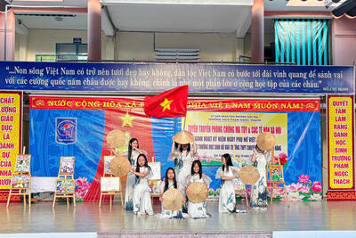 TRƯỜNG THCS PHẠM NGỌC THẠCH HƯỞNG ỨNG NGÀY THÀNH LẬP HỘI LIÊN HIỆP PHỤ NỮ VIỆT NAM 20/10 VÀ TUYÊN DƯƠNG HỌC SINH ĐỖ VÀO TRƯỜNG THPT CHUYÊN LÊ QUÝ ĐÔN ĐÀ NẴNG